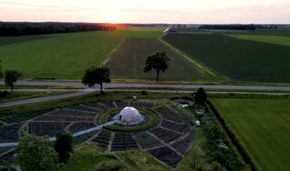 Annen Tuin voor Zwaantje 1