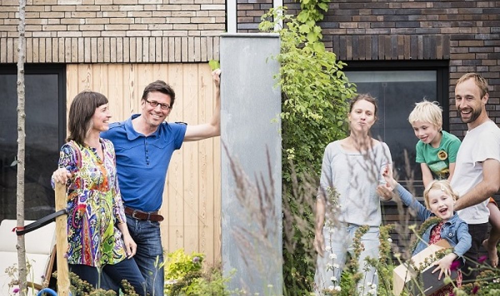 Twee gezinnen, één tuin