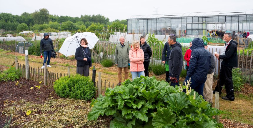 Minister Crevits op bezoek in Zedelgem