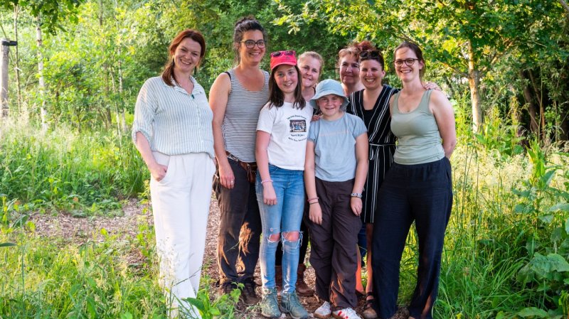 Vrijwilligers van het Voedselbos Oosterlindeveld - © Socius