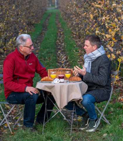 Jan Peeters (links) en Geert Gommers in gesprek