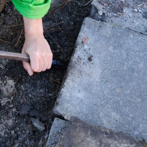 Tegelwippen met breekijzer